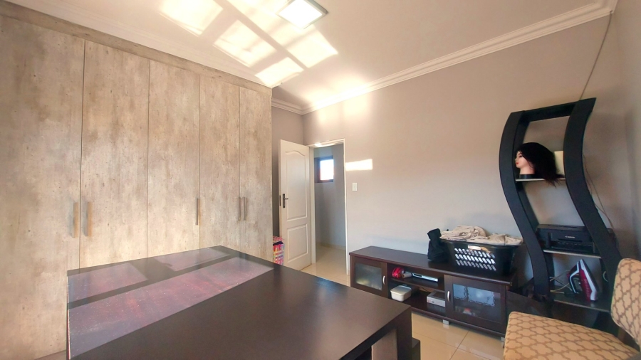 4 Bedroom Property for Sale in Melodie North West